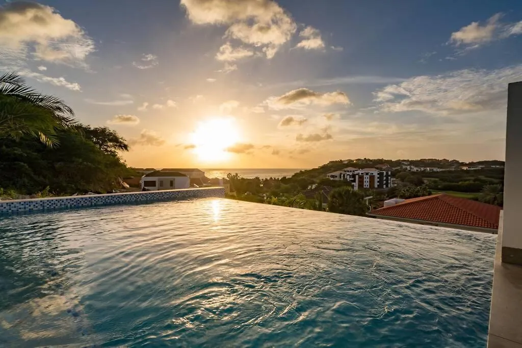 Bono Beach Villa op Bluebay Dorp Dorp Sint Michiel